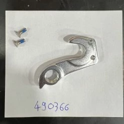 PATTE DE DERAILLEUR 2T ADAPTABLE GIANT