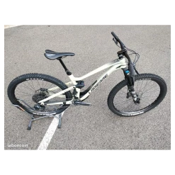 VTT LAPIERRE ZESTY AM 6.9CF T.M (Garantie) 7 VTT LAPIERRE ZESTY AM 6.9CF T.M (Garantie) -Vélos Sales 2022 vtt lapierre zesty am 69cf tm 2